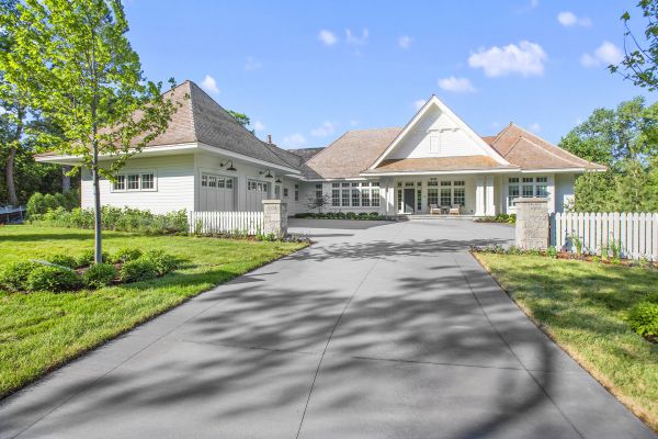 Tar And Chip Service in Fallbrook