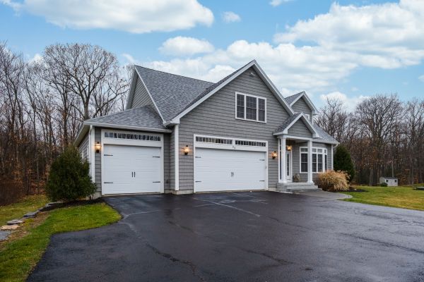Cost of Driveway Asphalting in Fallbrook